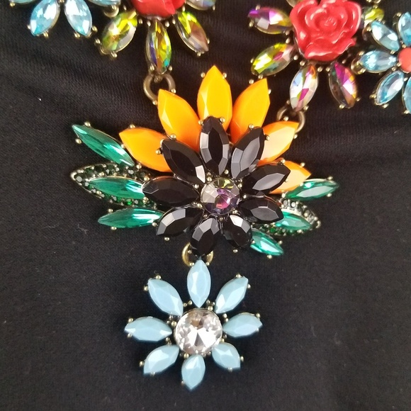 Joan Rivers Jeweled Garden Necklace Chunky Drop - Picture 5 of 8